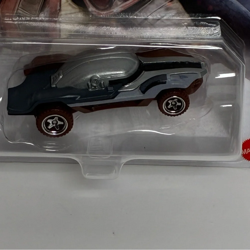 HOT WHEELS CHARACTER CARS 2021 STAR WARS THE MANDALORIAN DIECAST